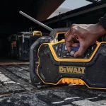 dewalt speaker