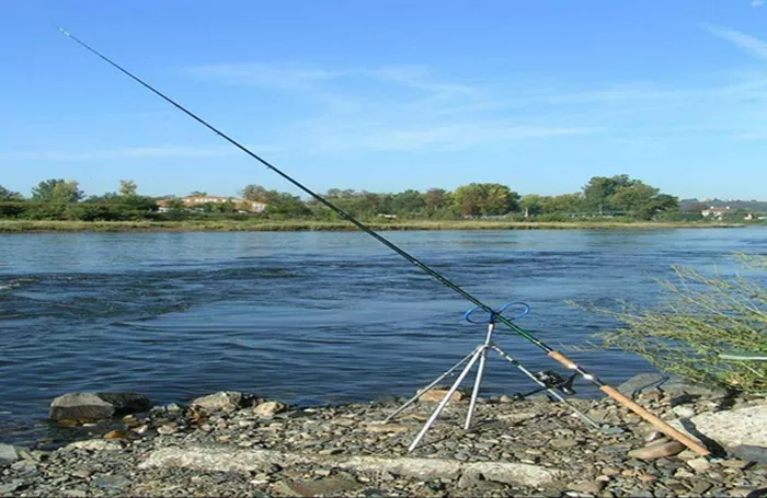 diy fishing rod holder