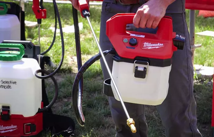 milwaukee sprayer