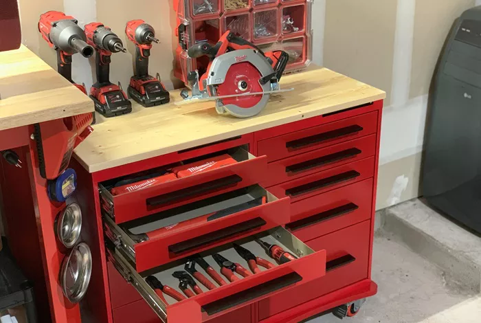 milwaukee tool cart