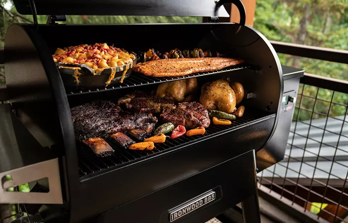 traeger ironwood 885