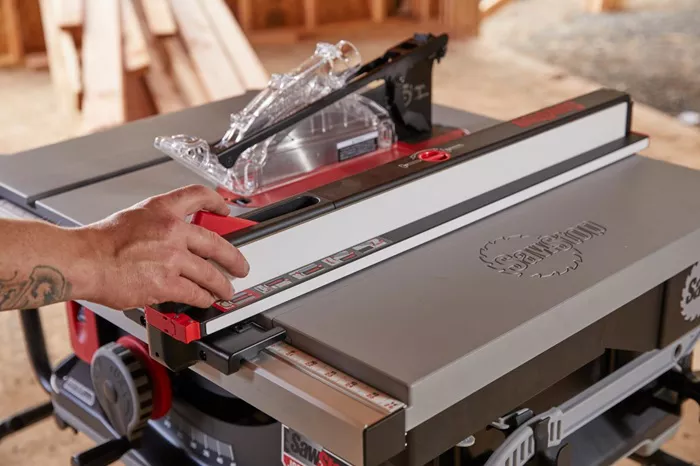 10 inch table saw