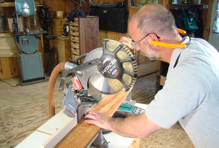 miter saw